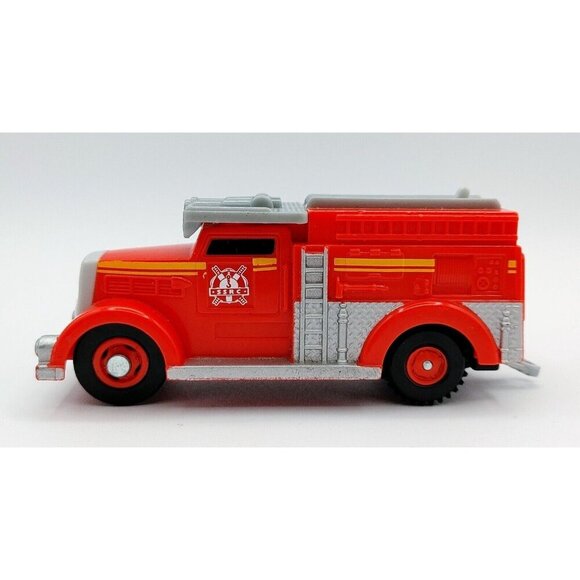 Thomas & Friends Trackmaster Motorized Train Flynn Engine 2013 Fire Truck - Picture 2 of 5